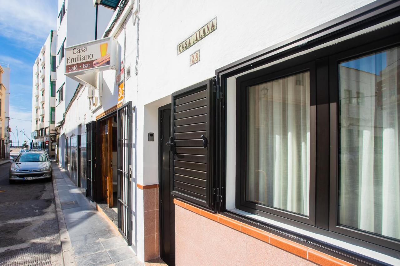 Casa Juana A 50 Metros La Playa Del Reducto Y Wifi Free Villa Arrecife Kültér fotó